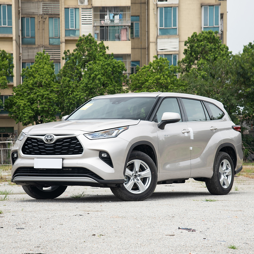 Toyota-Highlander-(6).jpg